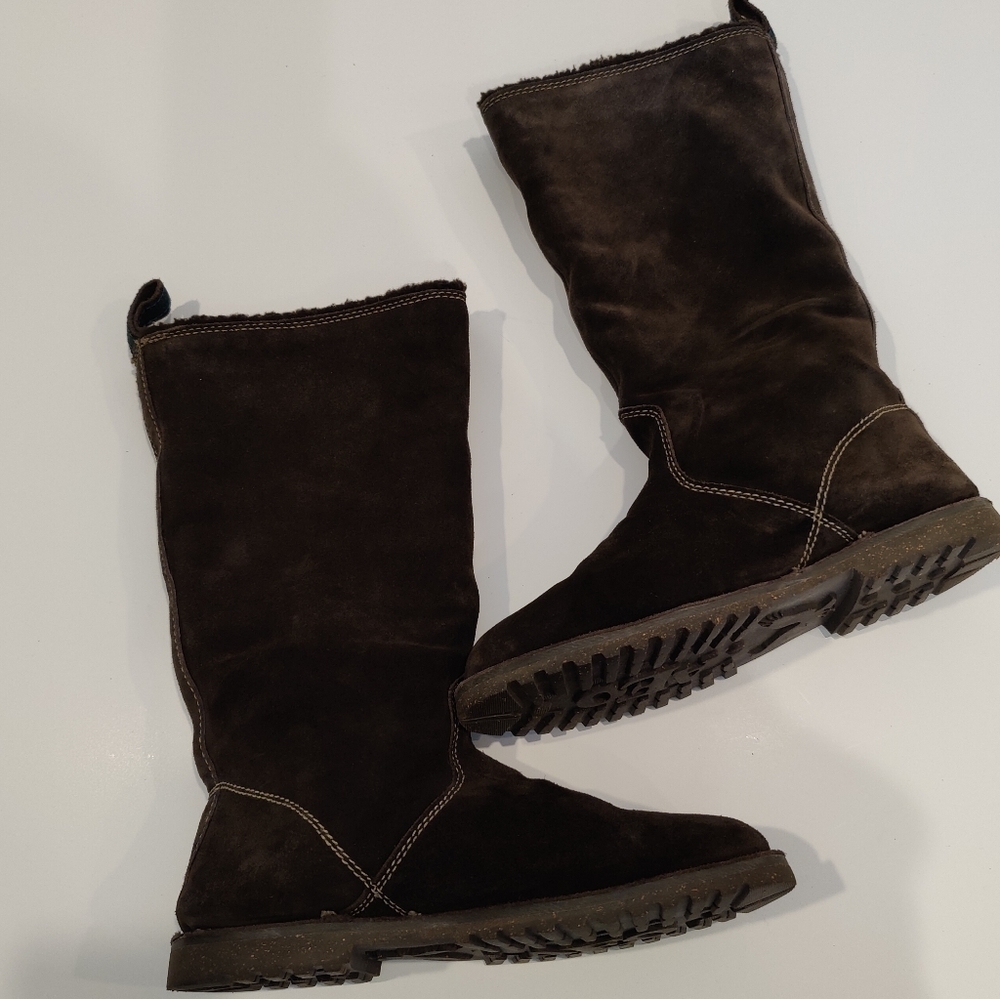 American Eagle Brown Suede Tall Fleece Boots View 2